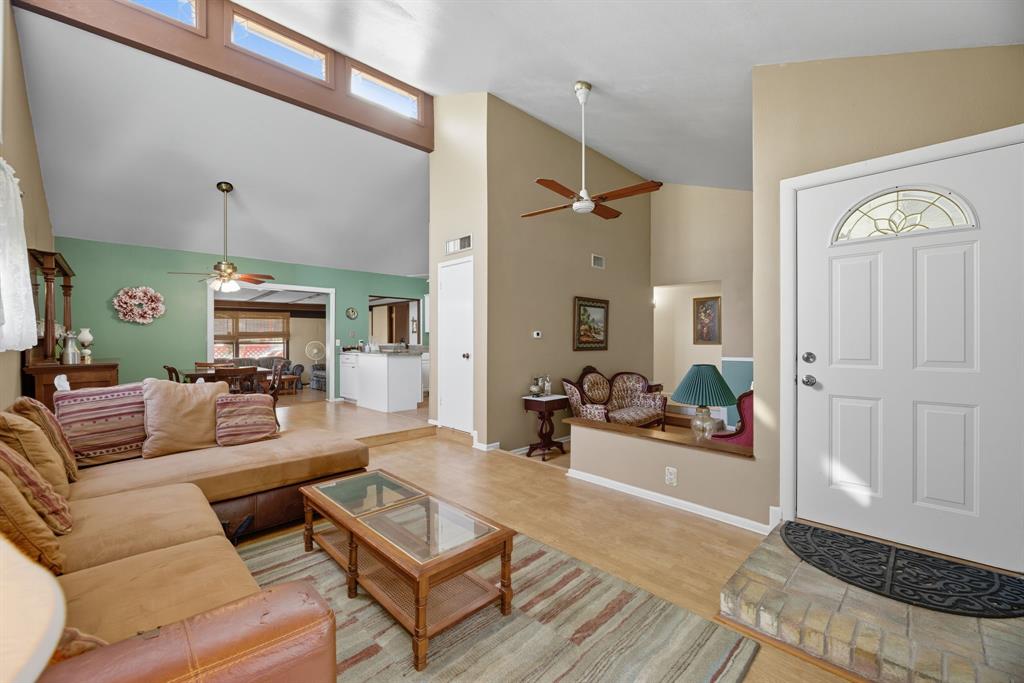 2897 Elsinor Drive