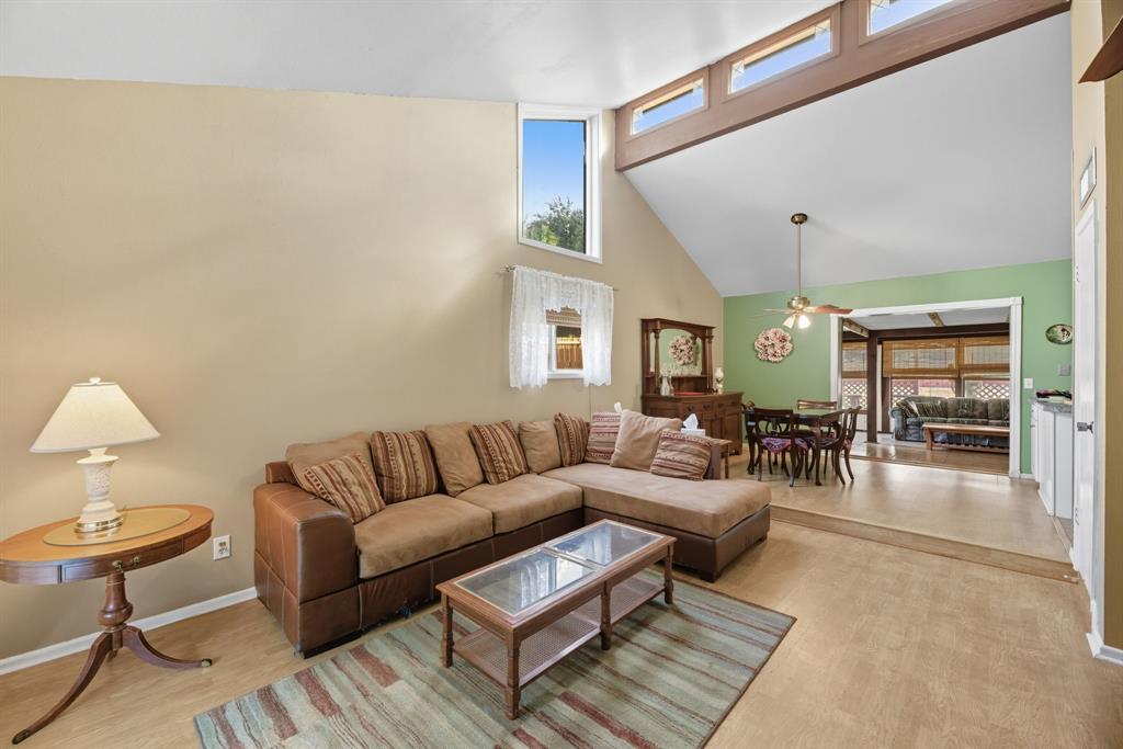 2897 Elsinor Drive