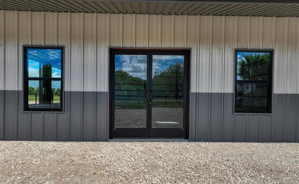 11125 E State Highway 31 Highway