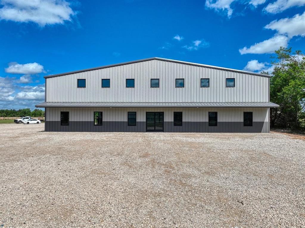 11125 E State Highway 31 Highway