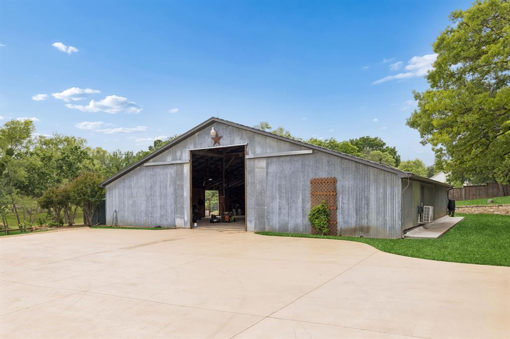 Happy Traills Add - Residential