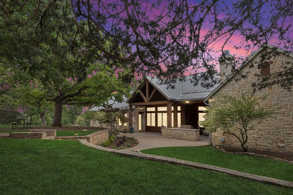 Happy Traills Add - Residential