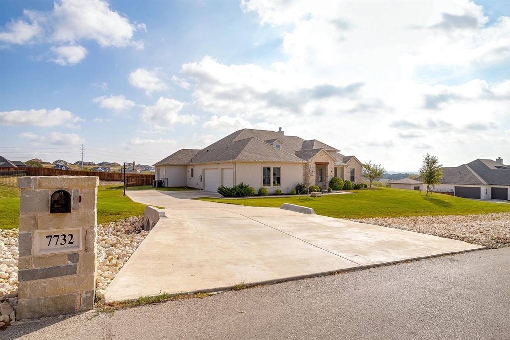 7732 Laura Lake Lane