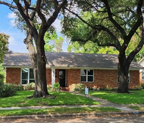 A home in Richardson