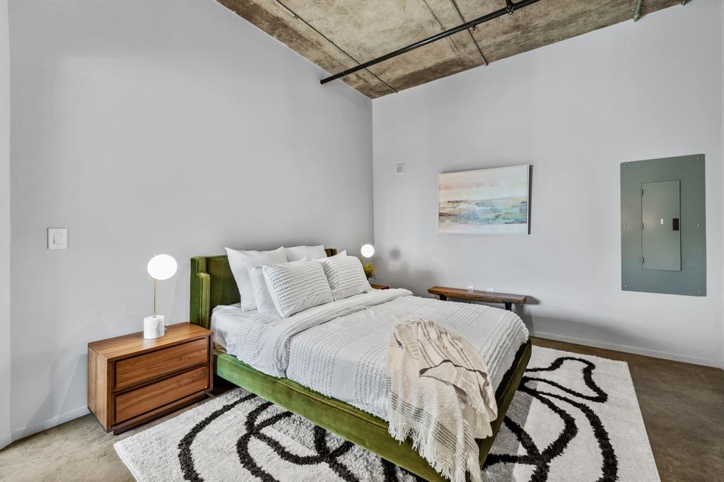 1999 Mckinney - Residential