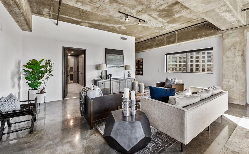 1999 Mckinney - Residential