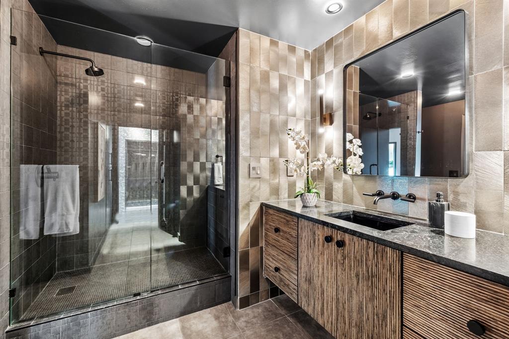 1999 Mckinney - Residential