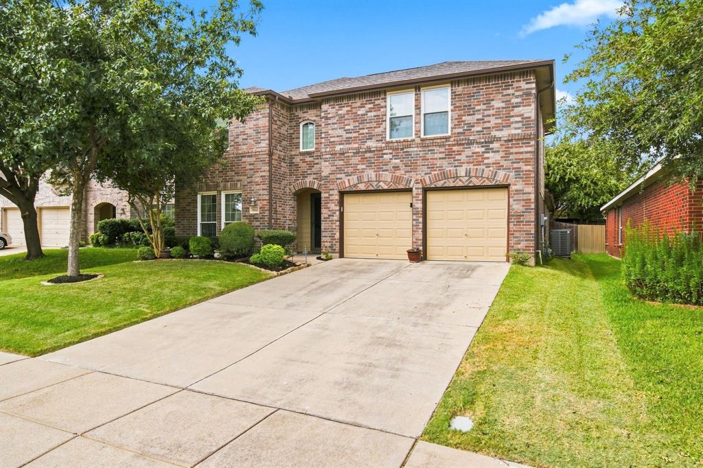 Photo of 13041 Fencerow Road, Fort Worth, TX 76244 (MLS # 21420202)