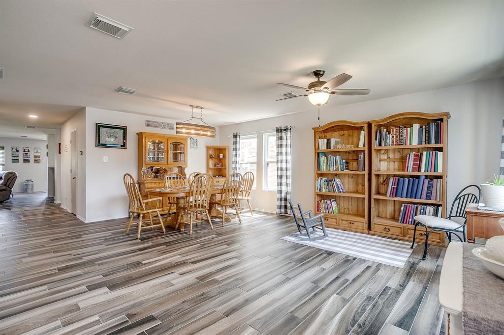 956 Mosaic Drive