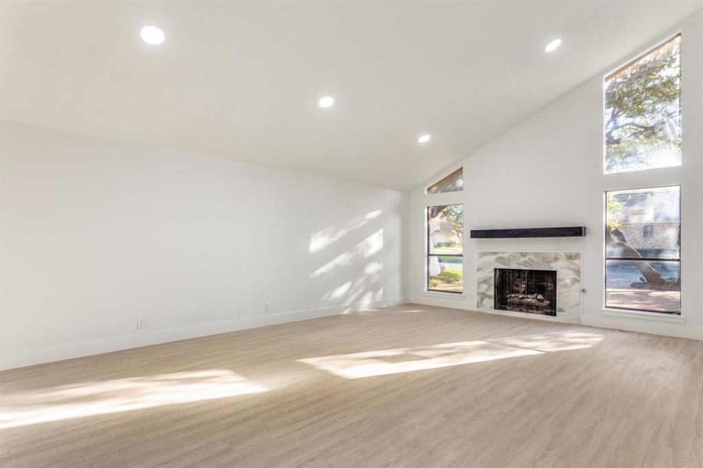 3801 Brookhaven Circle