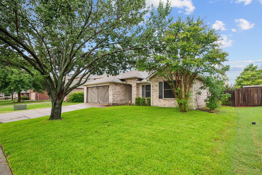 613 Pickwick Lane