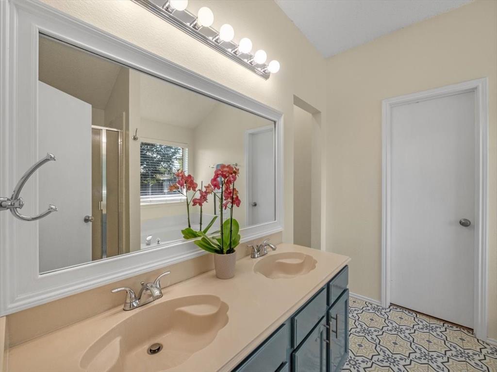 Crossroads - Residential