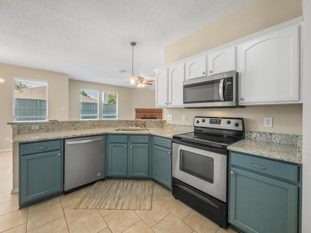 Crossroads - Residential