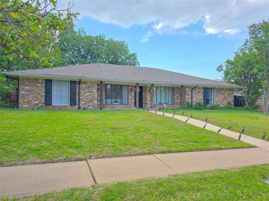 2305 Merrimac Drive