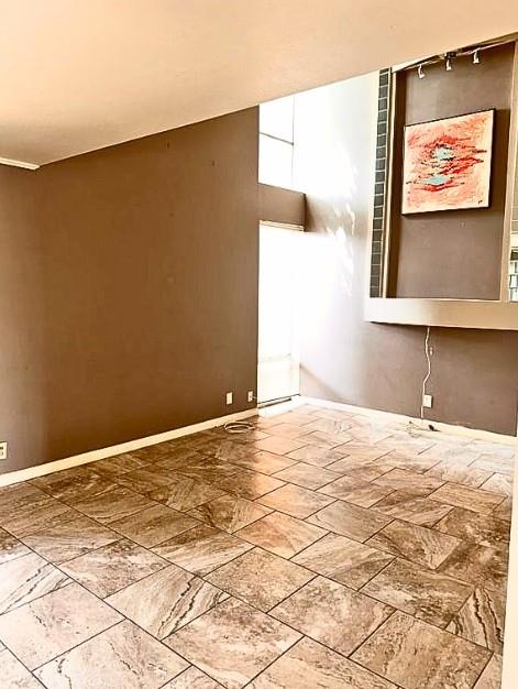 CASTILLIAN CONDOMINIUM - Residential