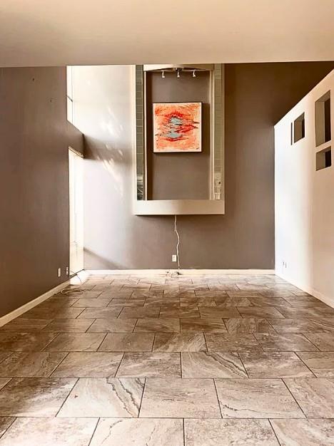 CASTILLIAN CONDOMINIUM - Residential