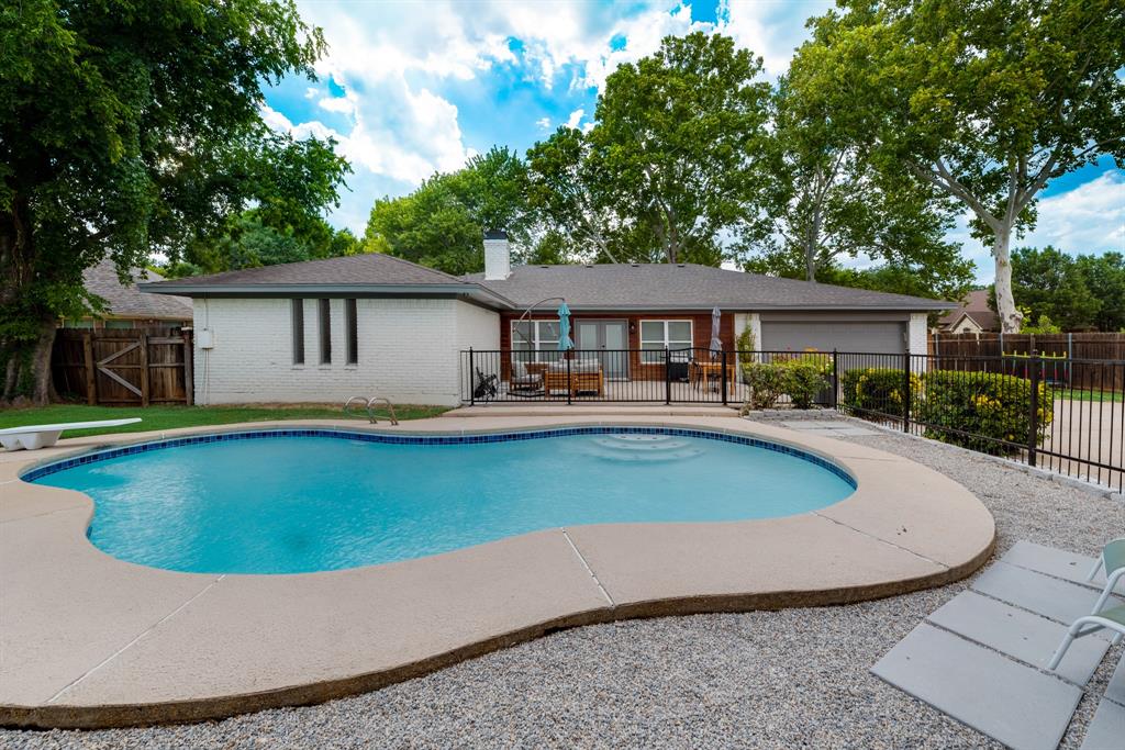 Bentley Village Add - Residential