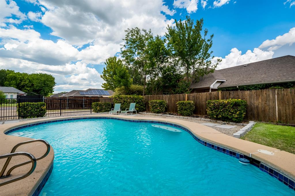 Bentley Village Add - Residential