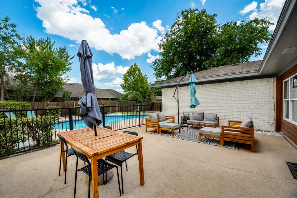 Bentley Village Add - Residential