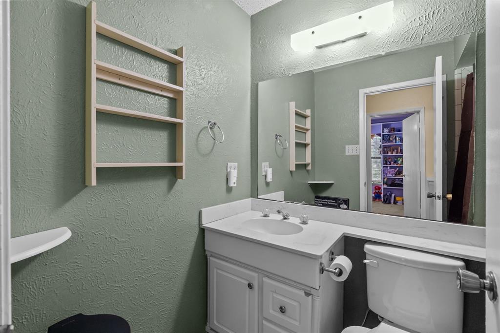 Shorewood Hills Add - Residential