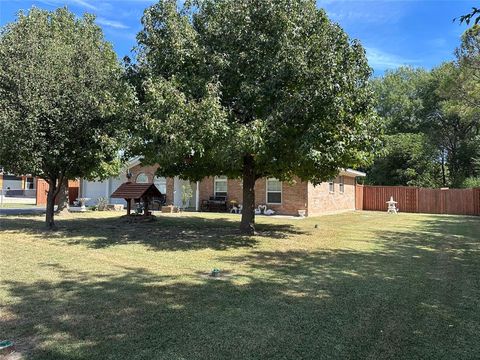 719 Gail Drive Weatherford TX 76085