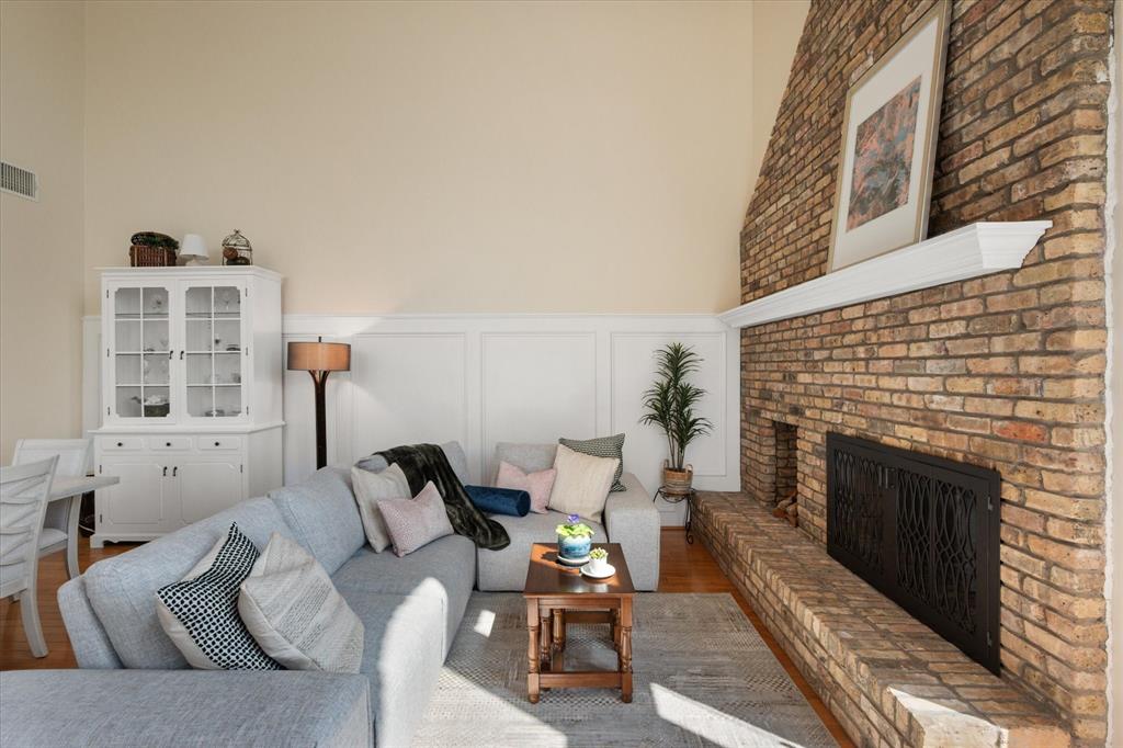 8404 Sunset Cove Drive