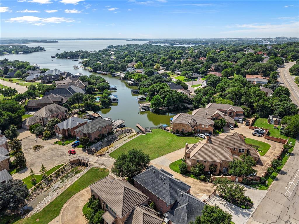 8404 Sunset Cove Drive