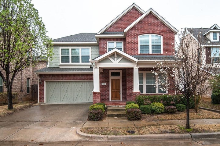 Photo 1 of 32 — 613 Caribou Way, Euless, TX 76039