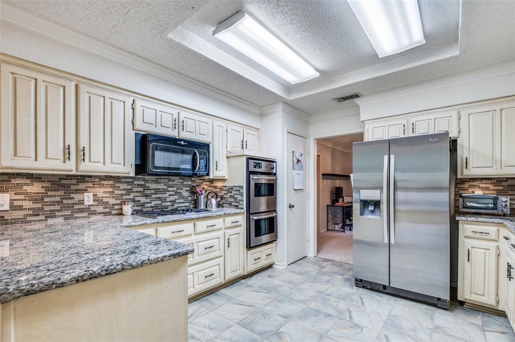 4111 Three Oaks Drive