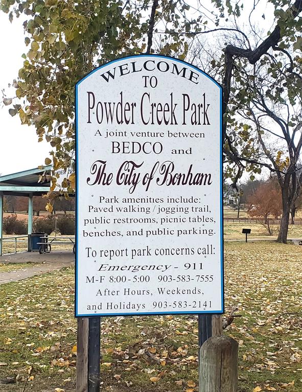 Bramlett & Lowery Addn, Block 2 - Land