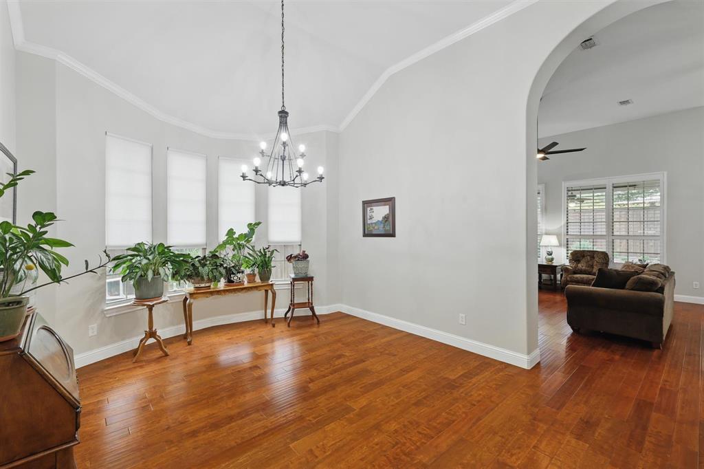 2428 Lilyfield Drive