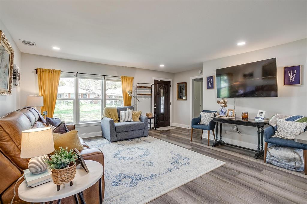 3212 San Marcus Avenue