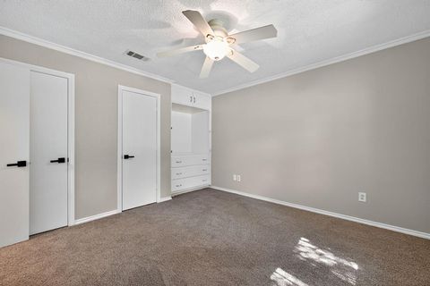 Tiny photo for 2406 Knightsbridge Street, Grand Prairie, TX 75050 (MLS # 21099483)