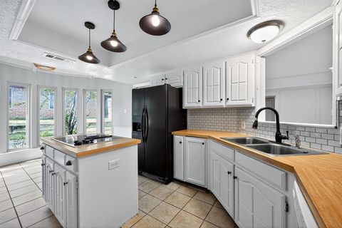 Tiny photo for 2406 Knightsbridge Street, Grand Prairie, TX 75050 (MLS # 21099483)