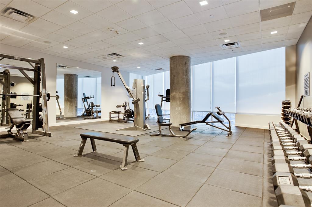 North Tower Residences - Residential