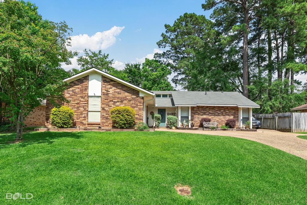 8517 Woodhill Lane
