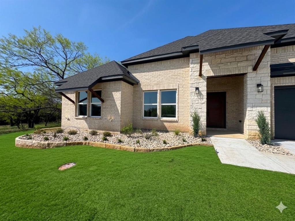 520 Roberts Run
