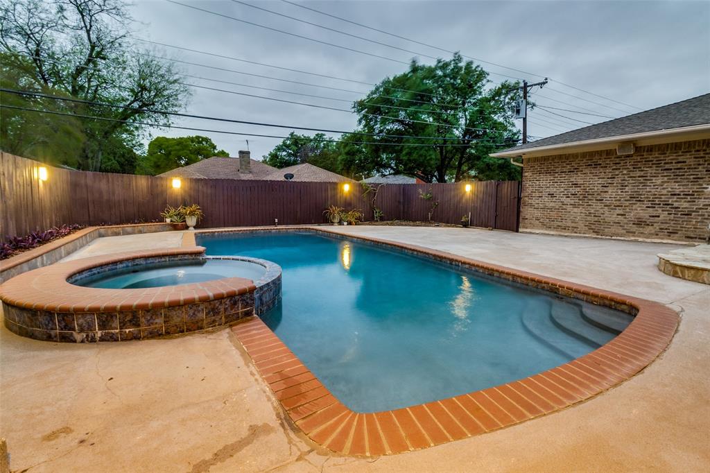 Forest Meadows - Residential