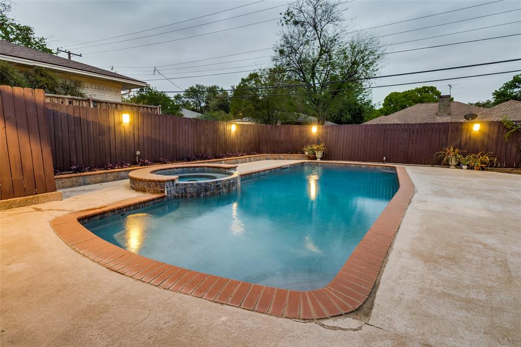 Forest Meadows - Residential