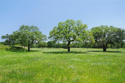 A home in Jacksboro