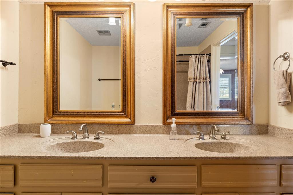 Henson Absalom - Residential