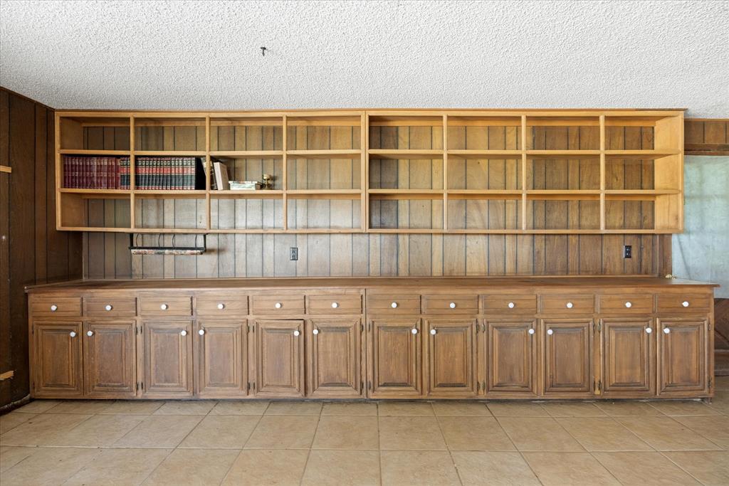 Henson Absalom - Residential