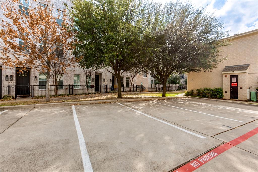 White Rock Creek Trail - Residential