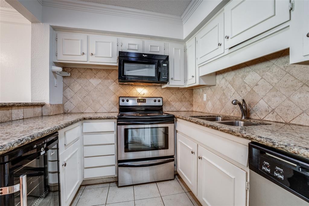 5325 Fleetwood Oaks Avenue 253