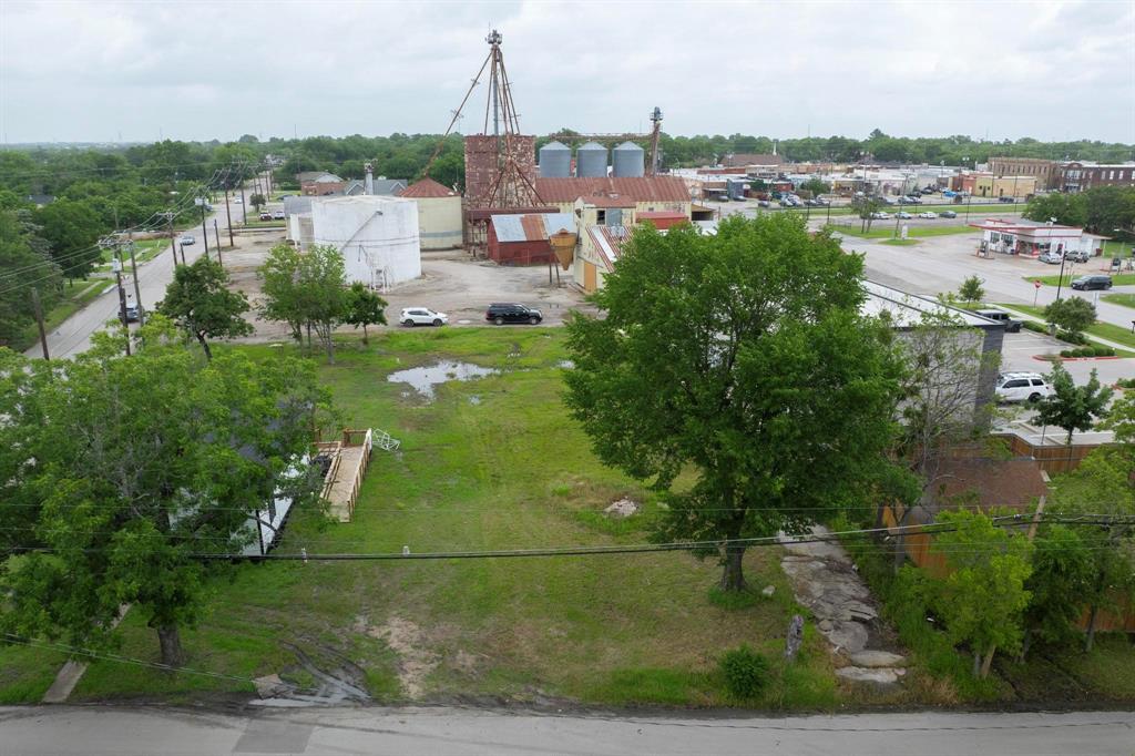 C L Jones Add - Land