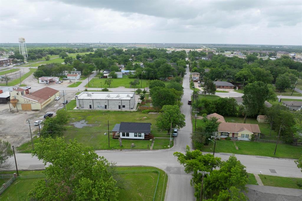 C L Jones Add - Land