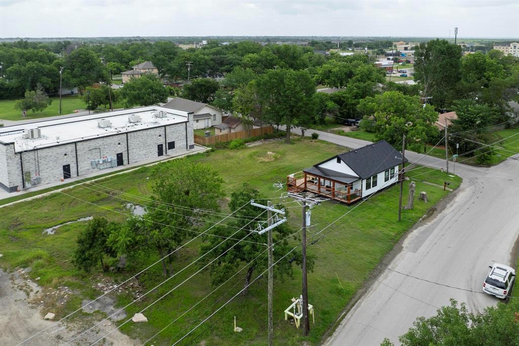 C L Jones Add - Land