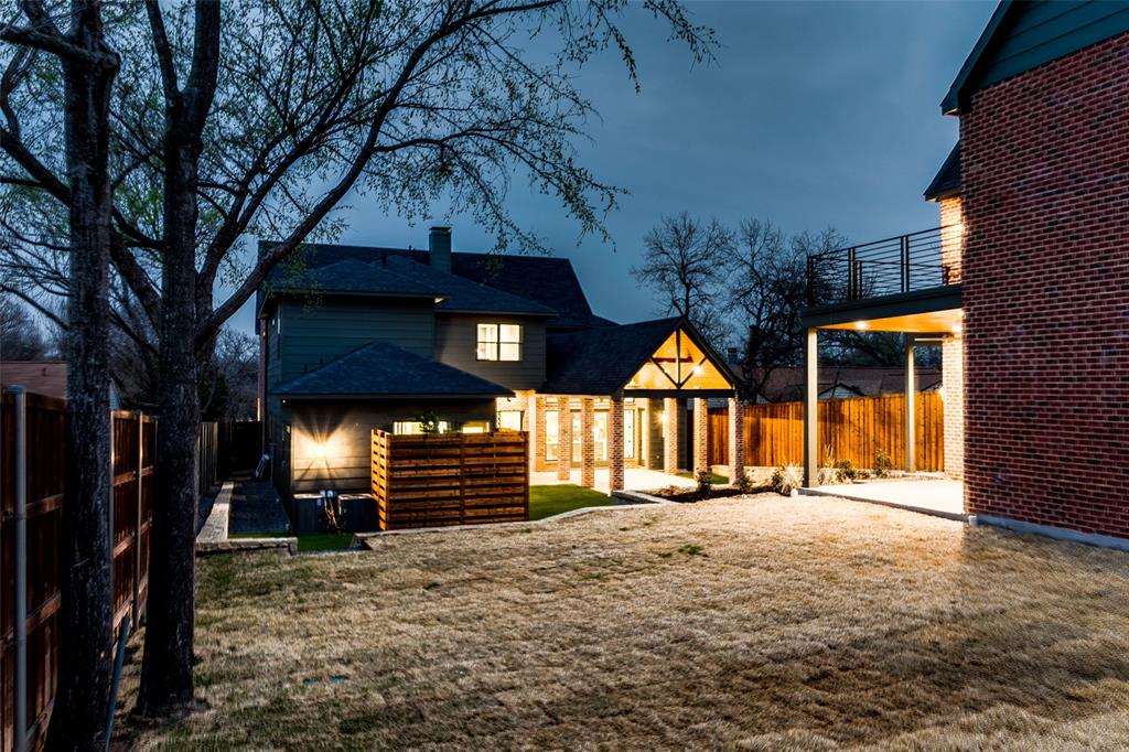 Lake Highlands - Residential