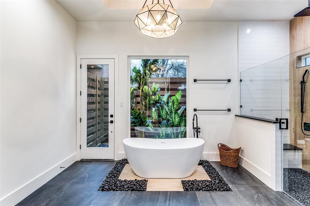 Lake Highlands - Residential