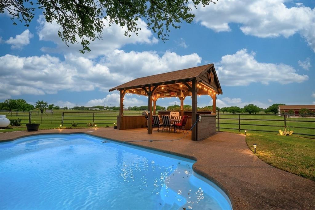 White Hugh Estates - Residential